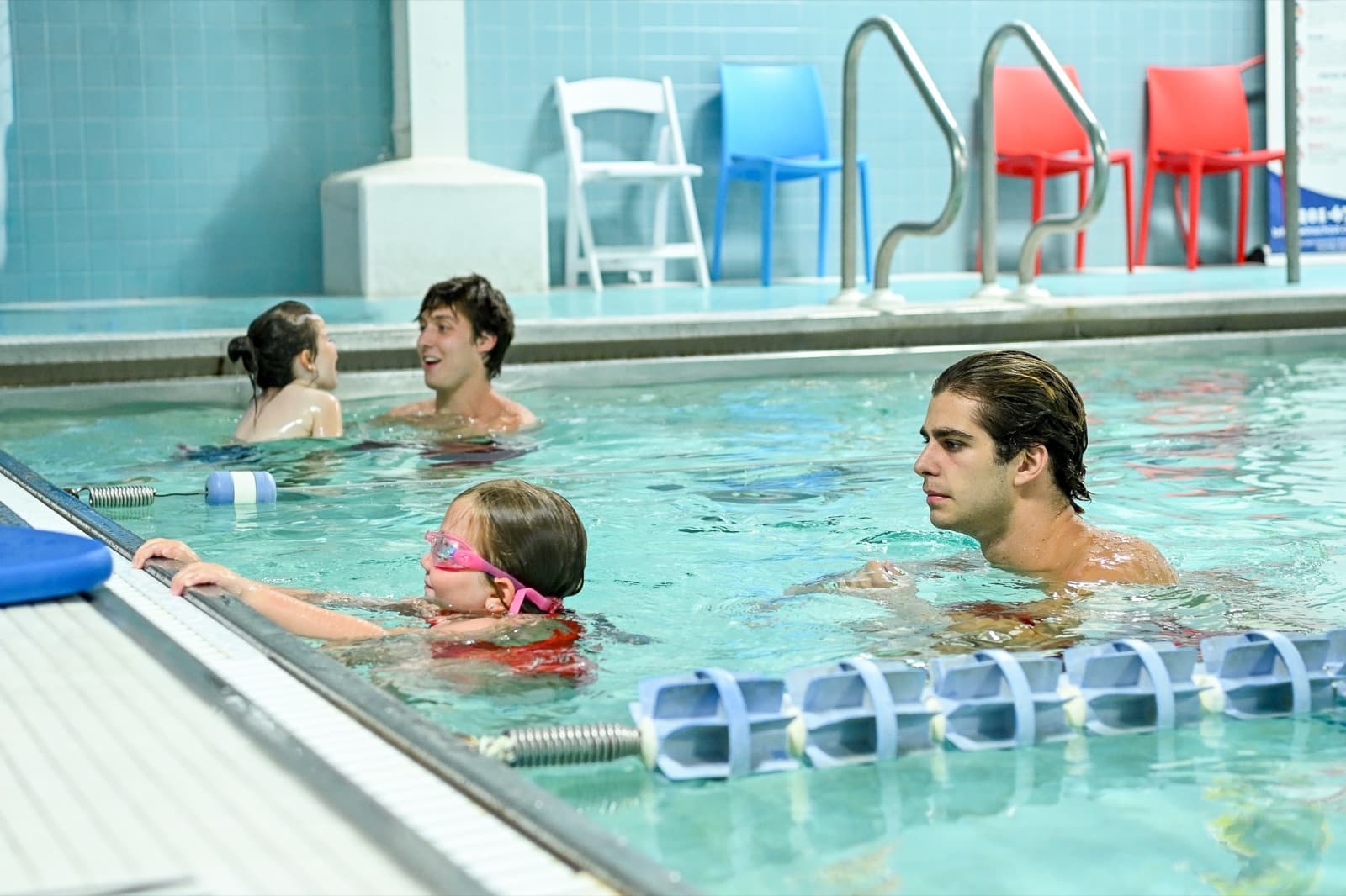 SafeStroke coaches working with young swimmers at the Clifton pool